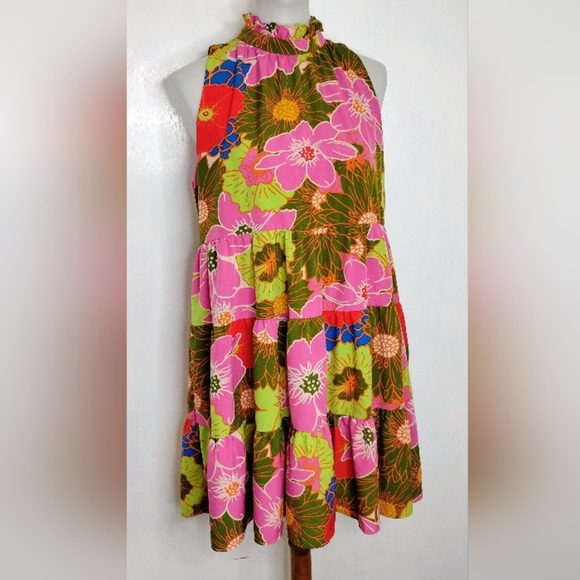 TIERED FLORAL TENT DRESS - Picture 7 of 8